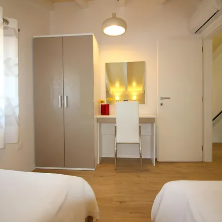 Tancel Apartmán *